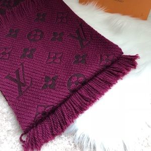 Authentic preowned lv logomania scarf